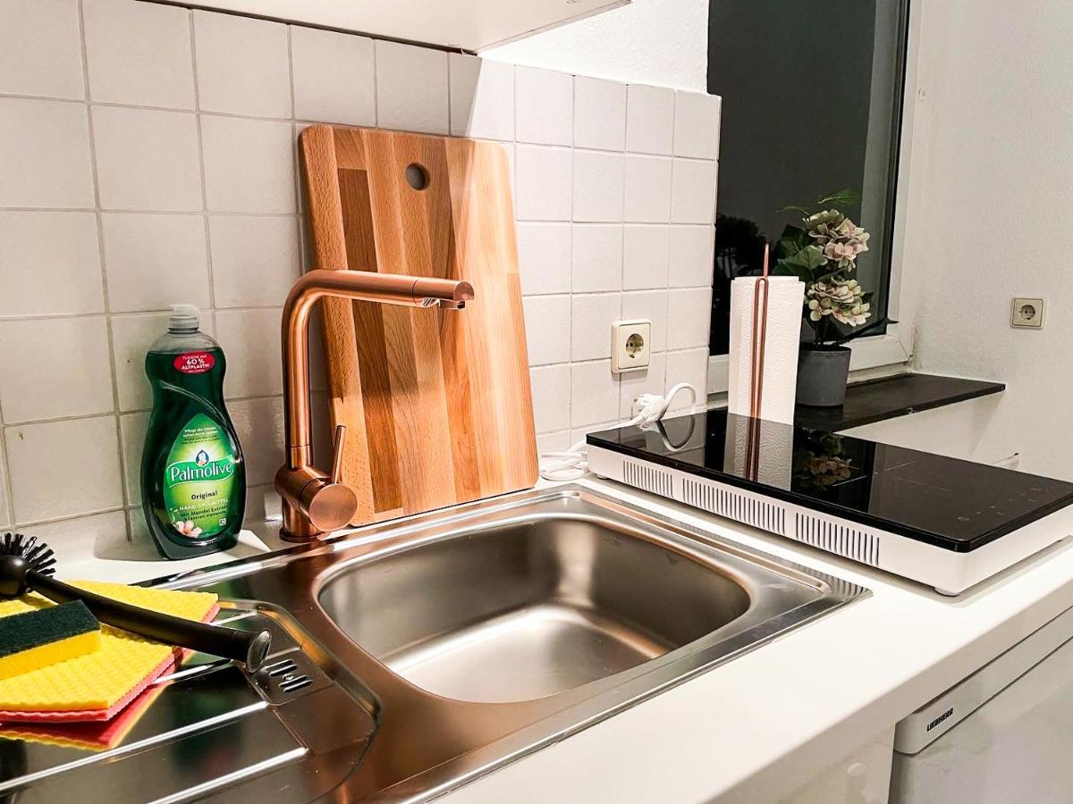 Apartment Fuer 3 Gaeste Kostenlose Parkplaetze Und Lift Hanôver Exterior foto